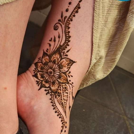 Egyszerű lábfej hennázás / Easy Foot Henna