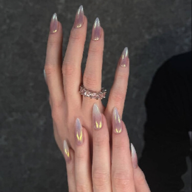 Manikúra + Prodloužení nehtů / Manicure + Nail Extensions