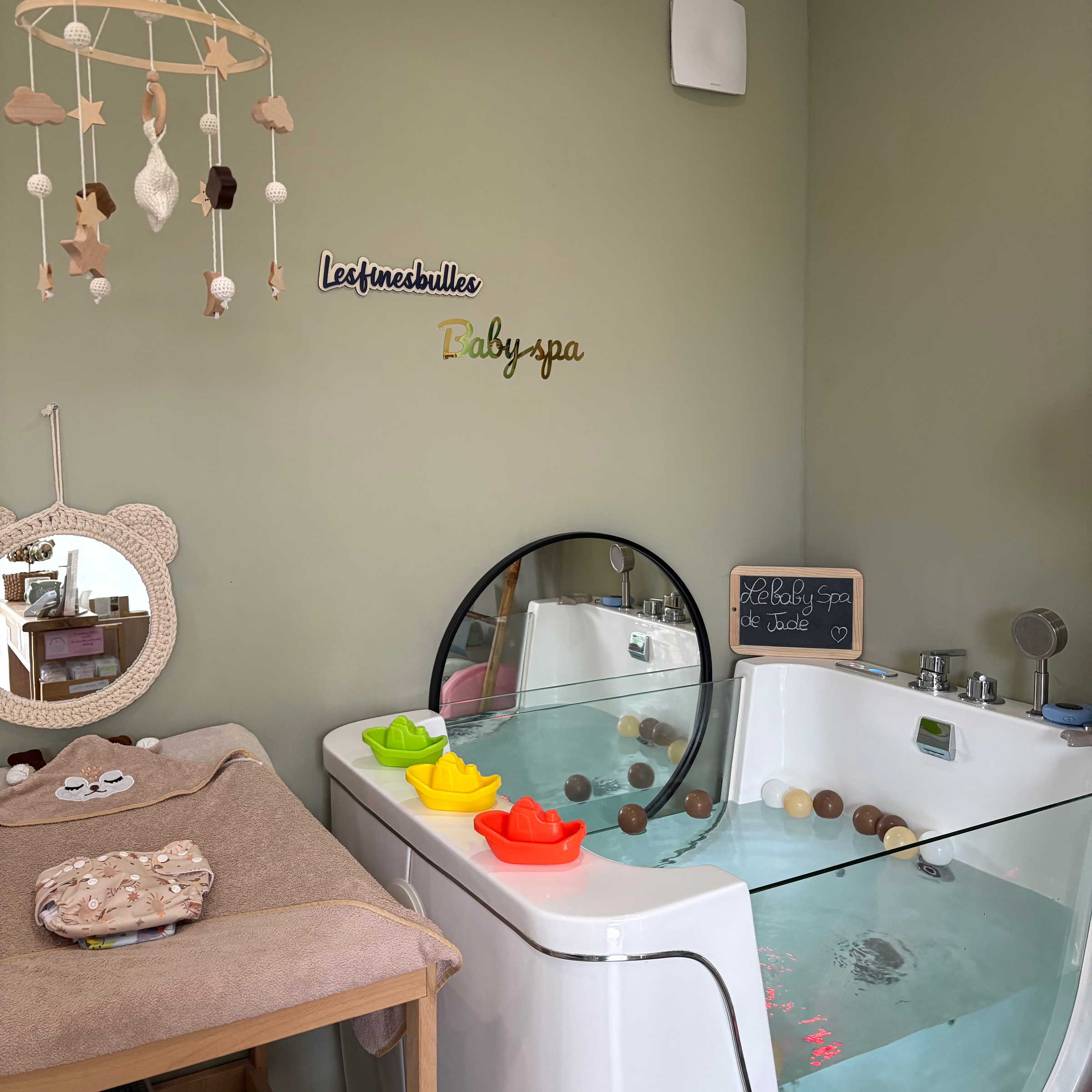 Baby spa + massage pour bébé (2 mois à 24 mois)