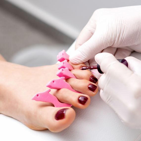 Pedicure base con semipermanente