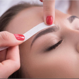 SOURCILS 10€ 15min