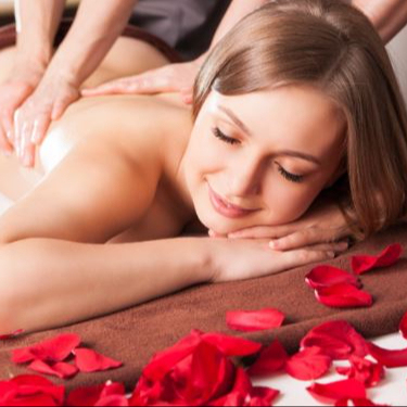 Négykezes svédmasszázs (Teljes test) 60 perces