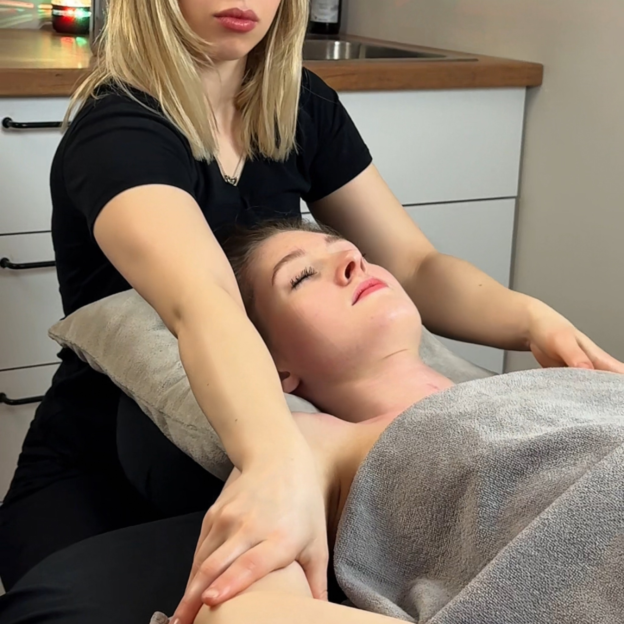RELAX MASSAGE | 60 MIN