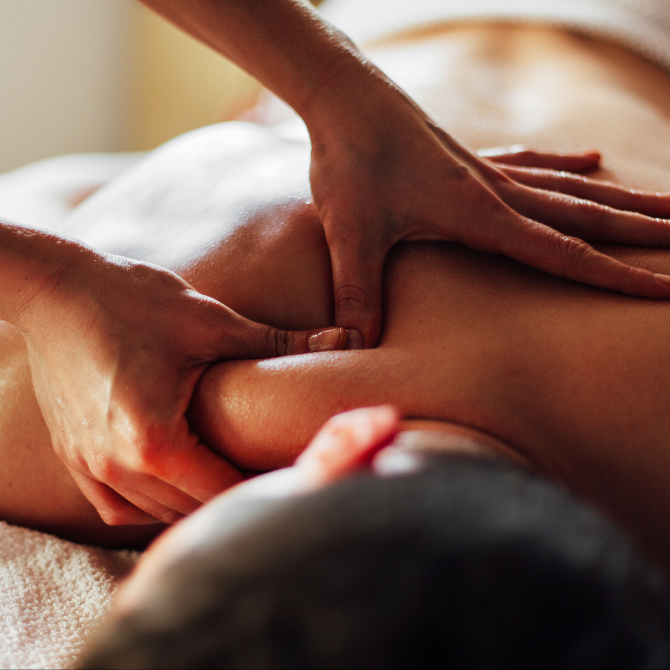 Massage signature Madina bien-être 1h15