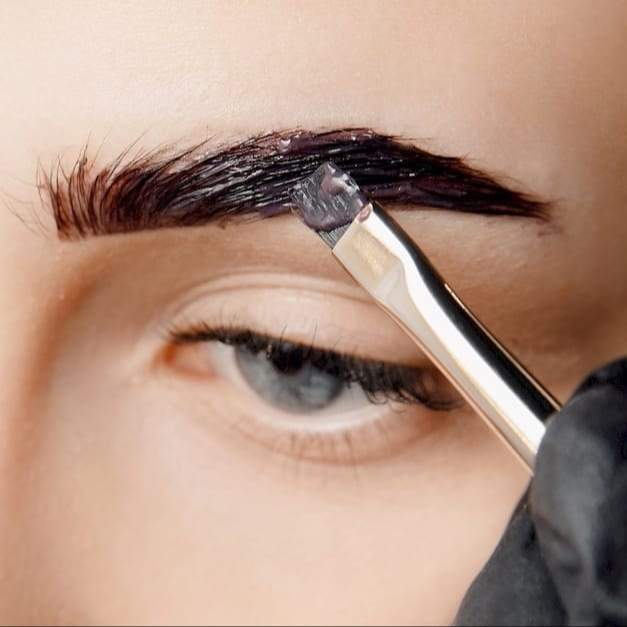 Szemöldök Festés + Szedés