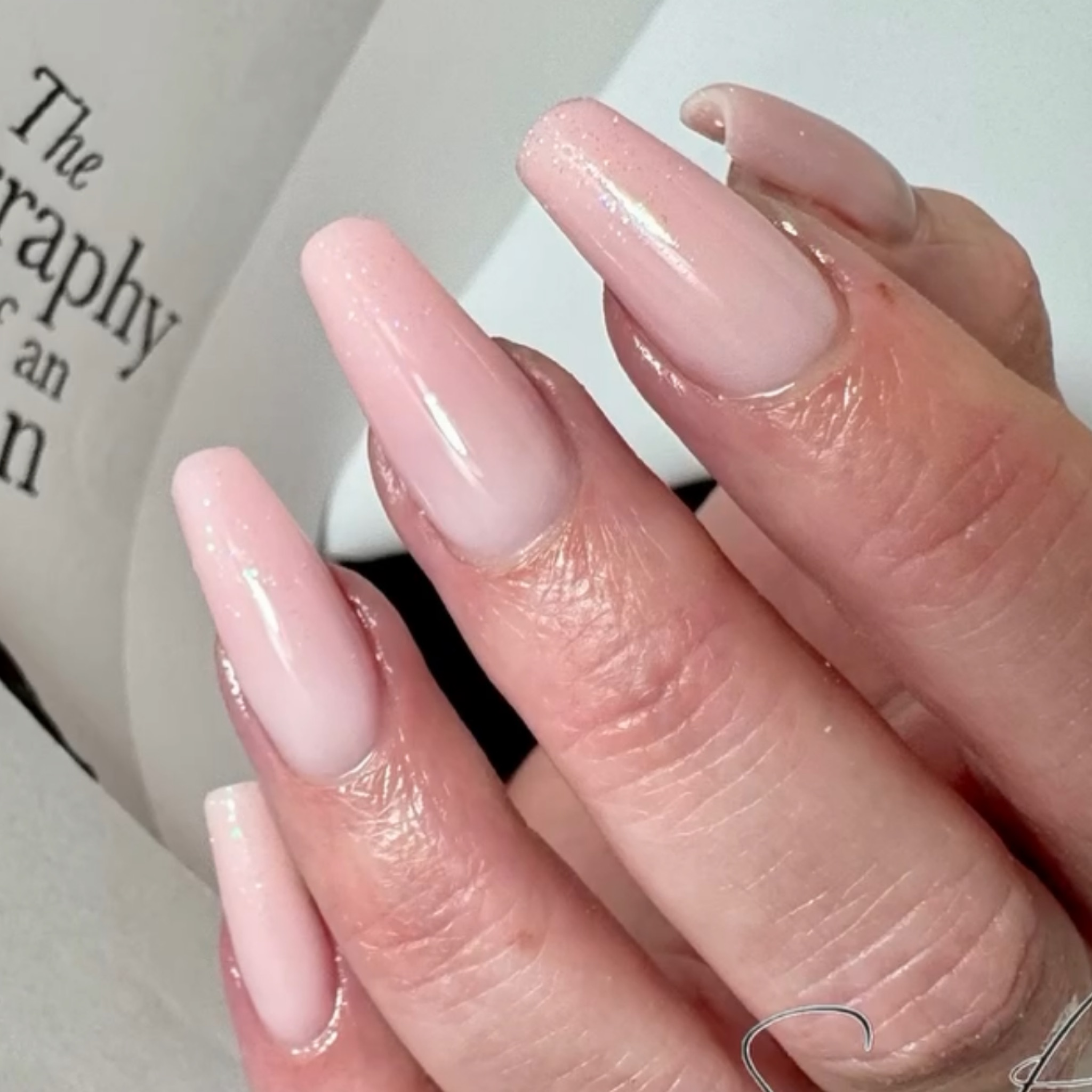 Doplnění nehtové modeláže vel. L (celé potažené v jedné barvě)