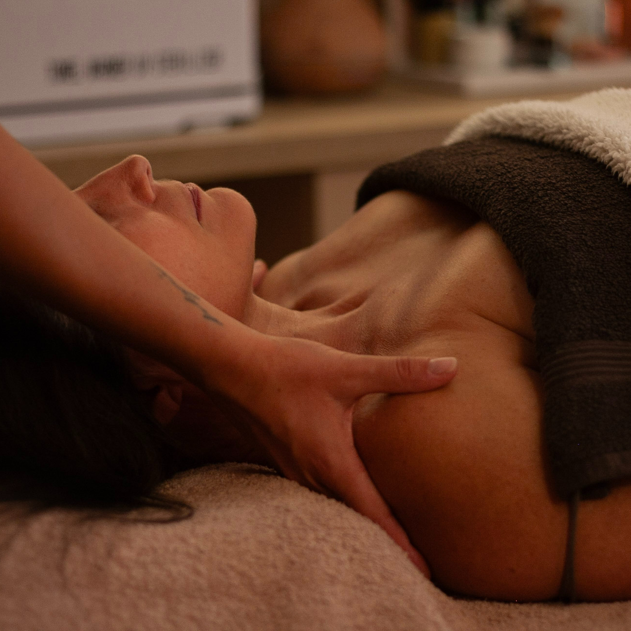 Esence – kosmetická péče 90 min (Martina)