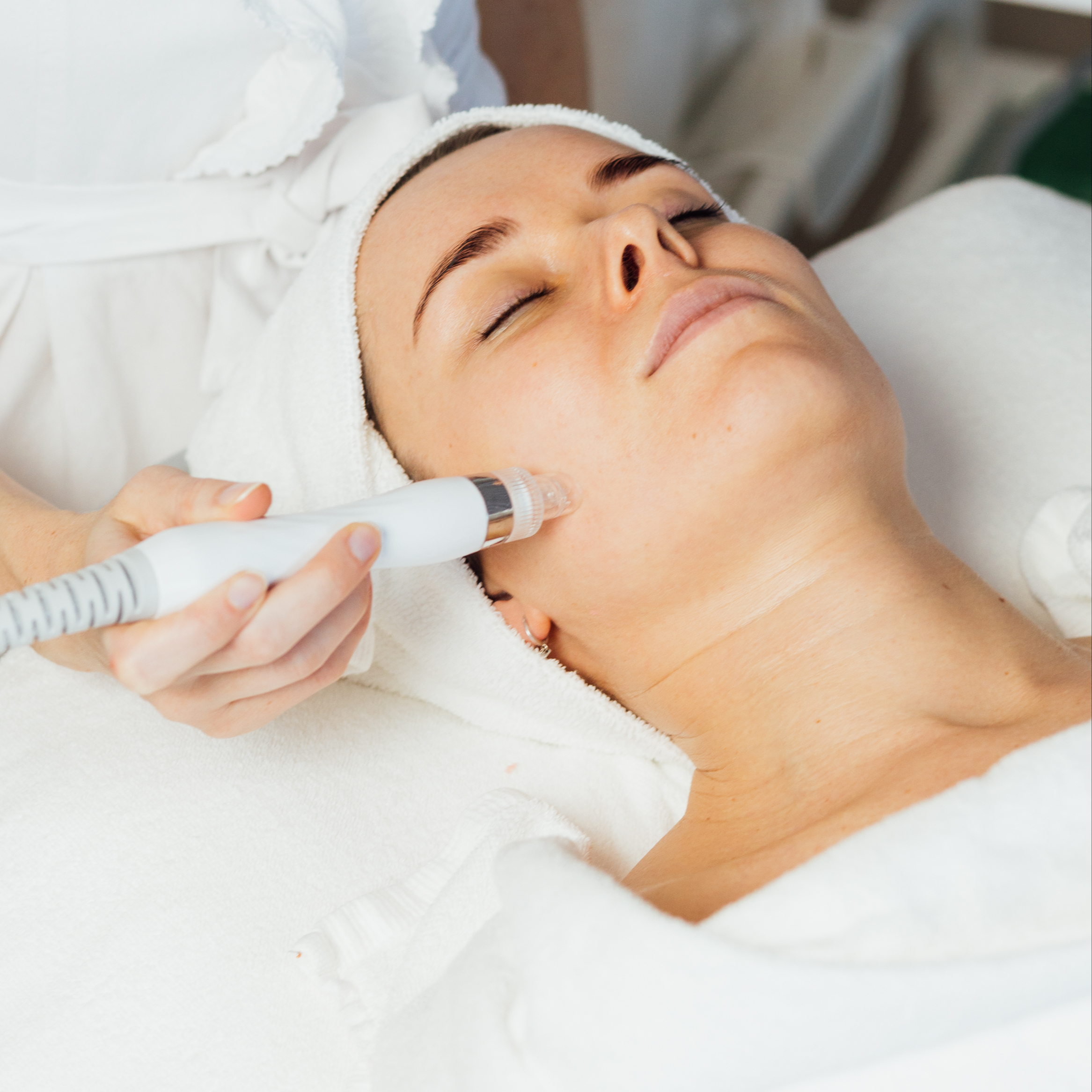 KOSMETICKÉ OŠETŘENÍ PLETI (120min.)