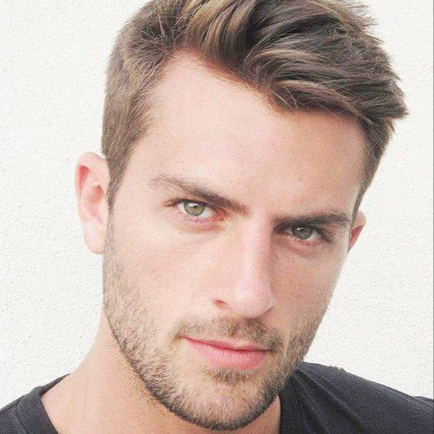 Coupe homme avec taille de barbe courte