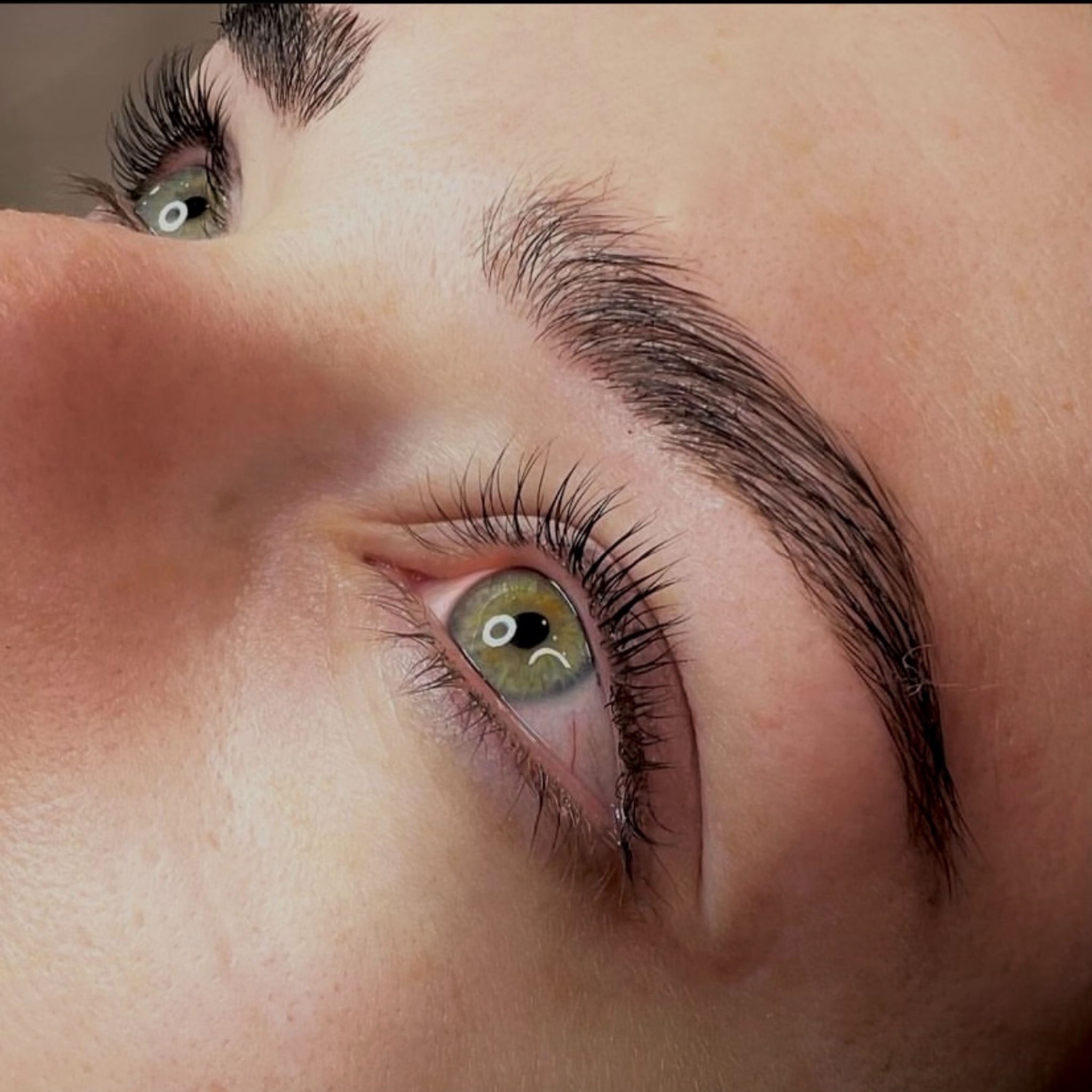 Výhodný balíček laminace obočí a lash lifting