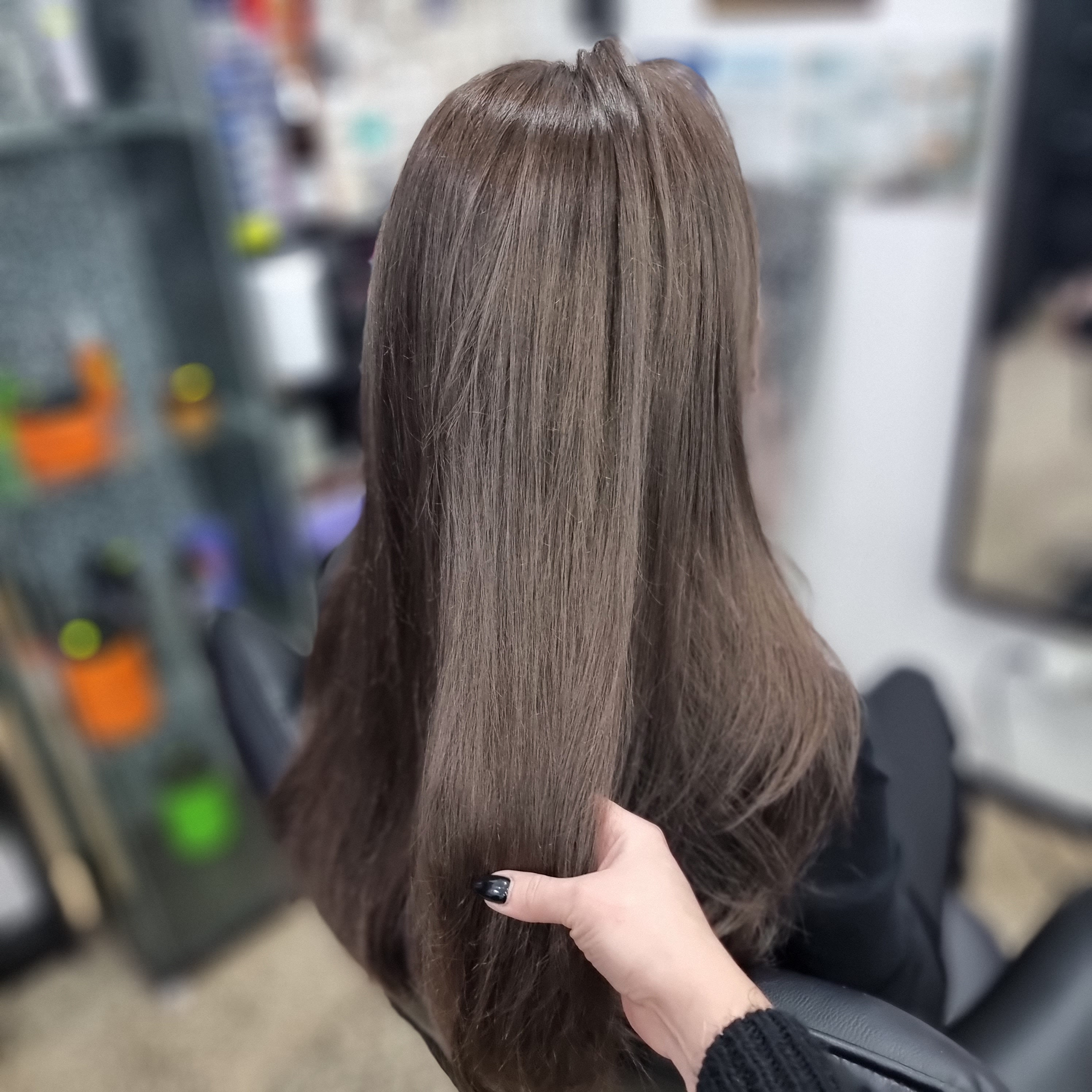 Barvení / přeliv vlasů