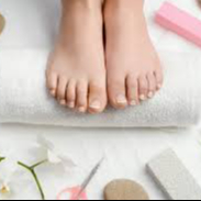 Pédicure avec soin des ongles