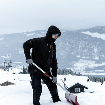 Snøfjerning (timepris inkludert MVA)