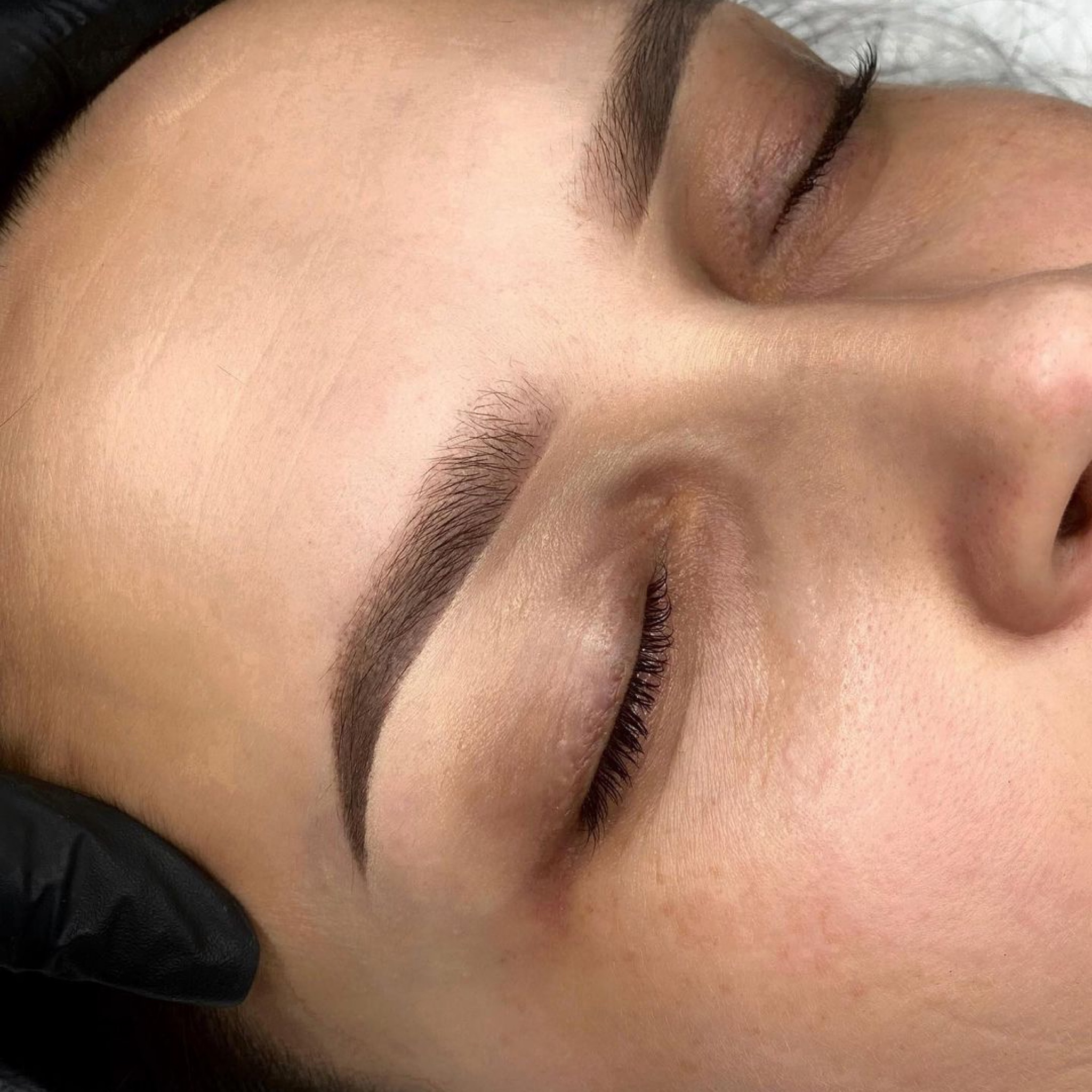 Permanentní make-up obočí