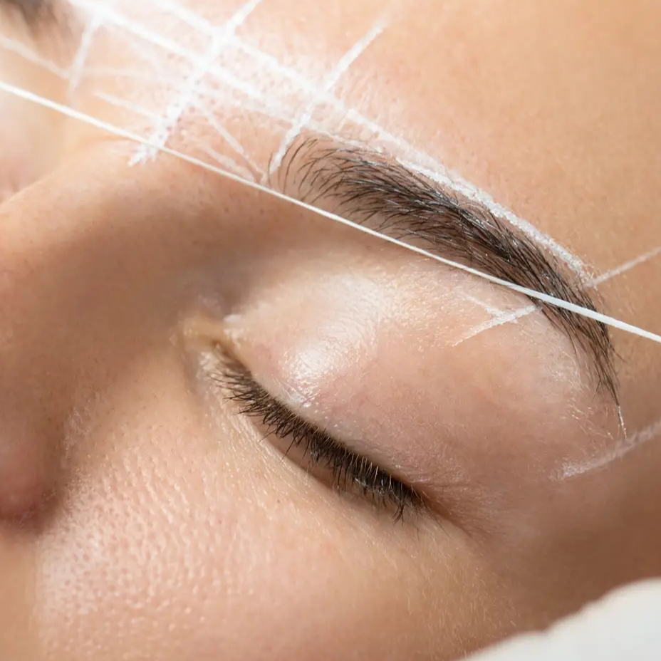 Úprava a barvení obočí