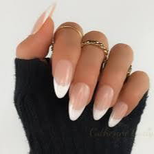 Doplnění gelových nehtů