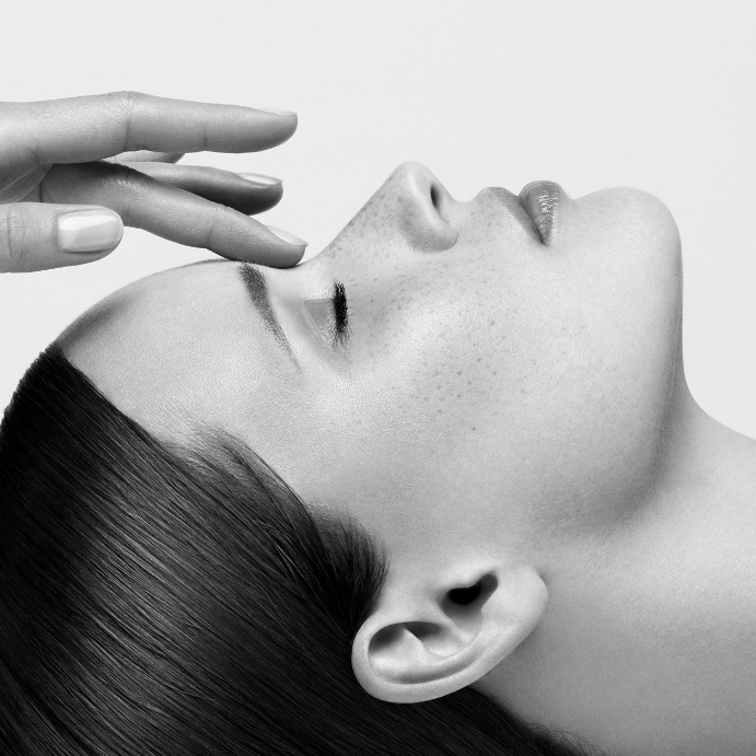 Masáž obličeje Amber a Cupping 60 minut (procedura s maskou)