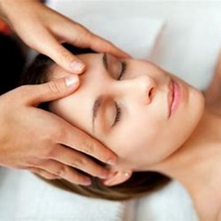 Modelage  façon "kobido" +  épilation sourcils  (1h10)