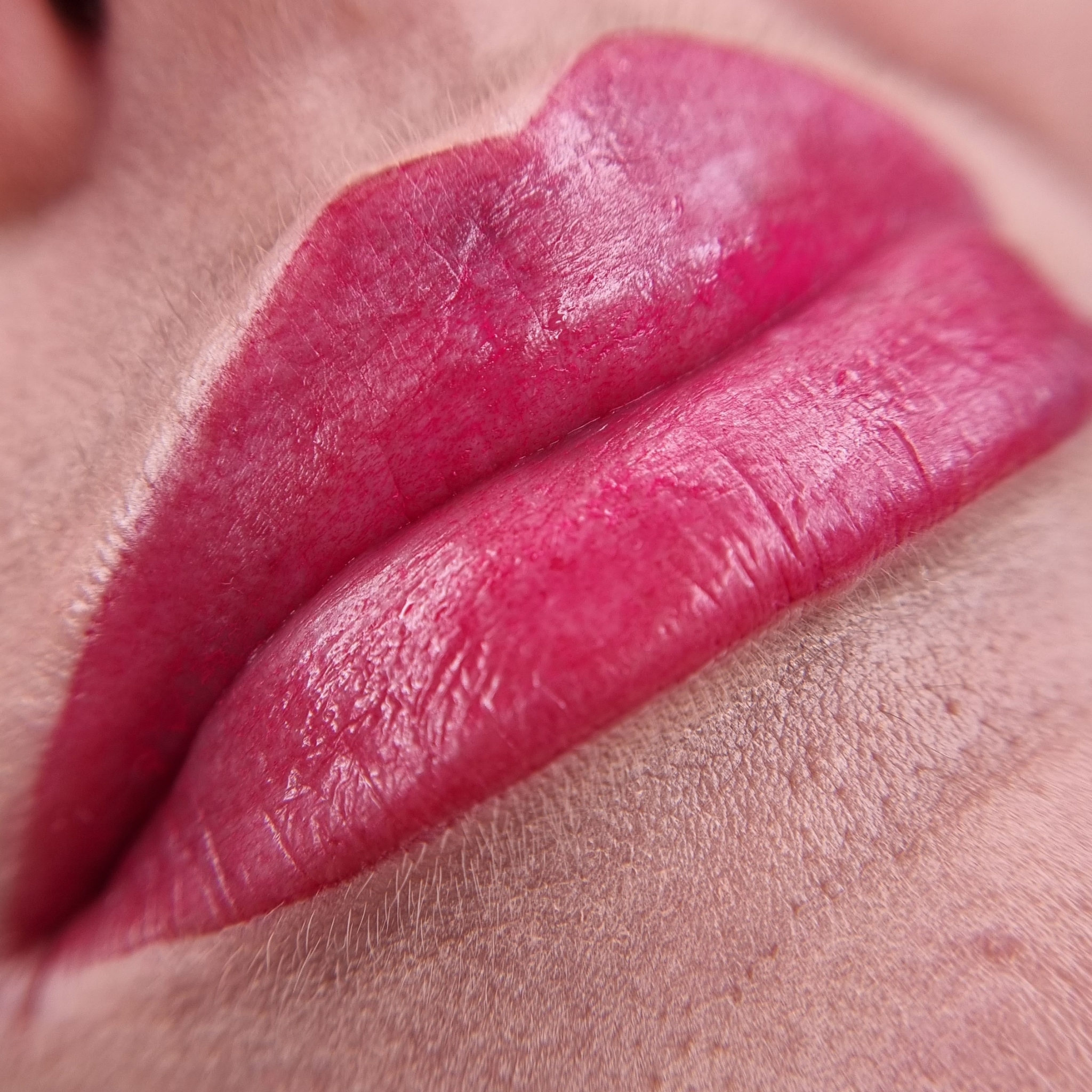 Permanentný make up Philips
