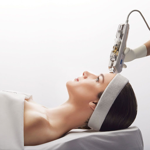 MESOBOOST - RE - EVOLUCE BEZJEHLIČKOVÉ MEZOTERAPIE obličej