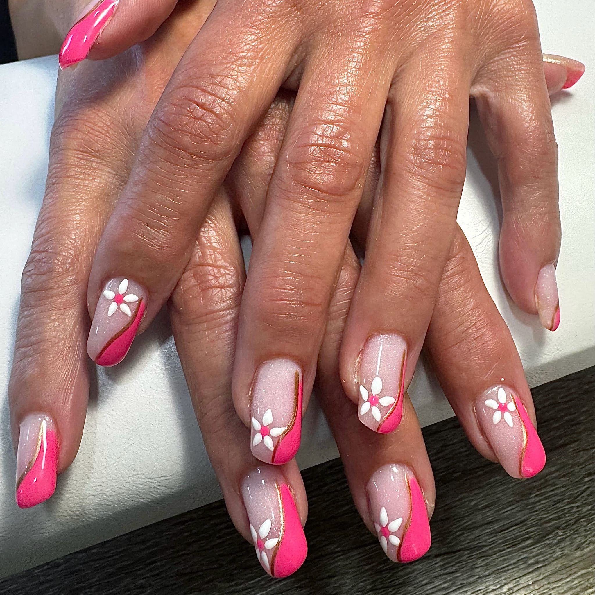 Manicura con nivelación premium, con diseño (uñas m/l)