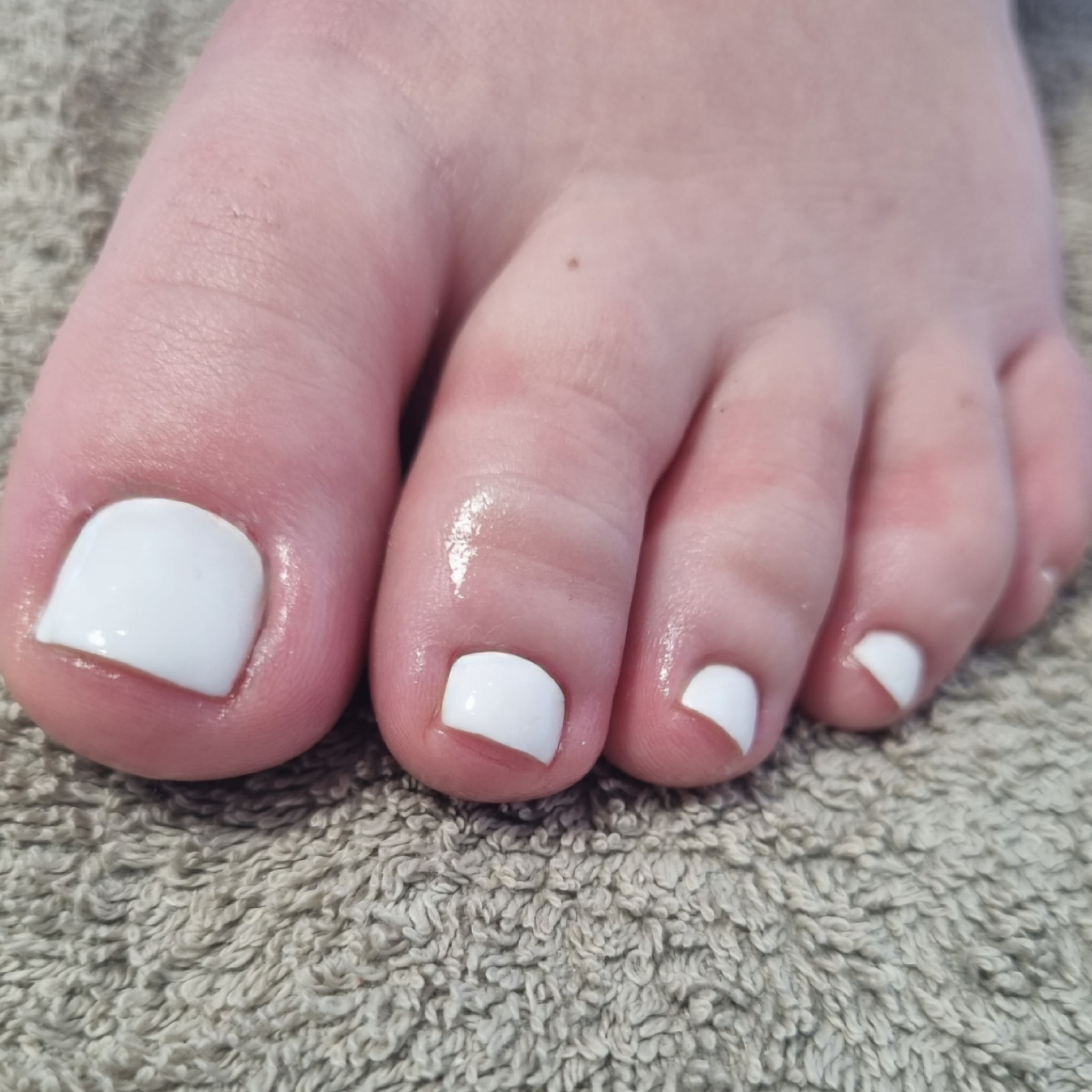 Pose semi permanent pieds couleur unie
