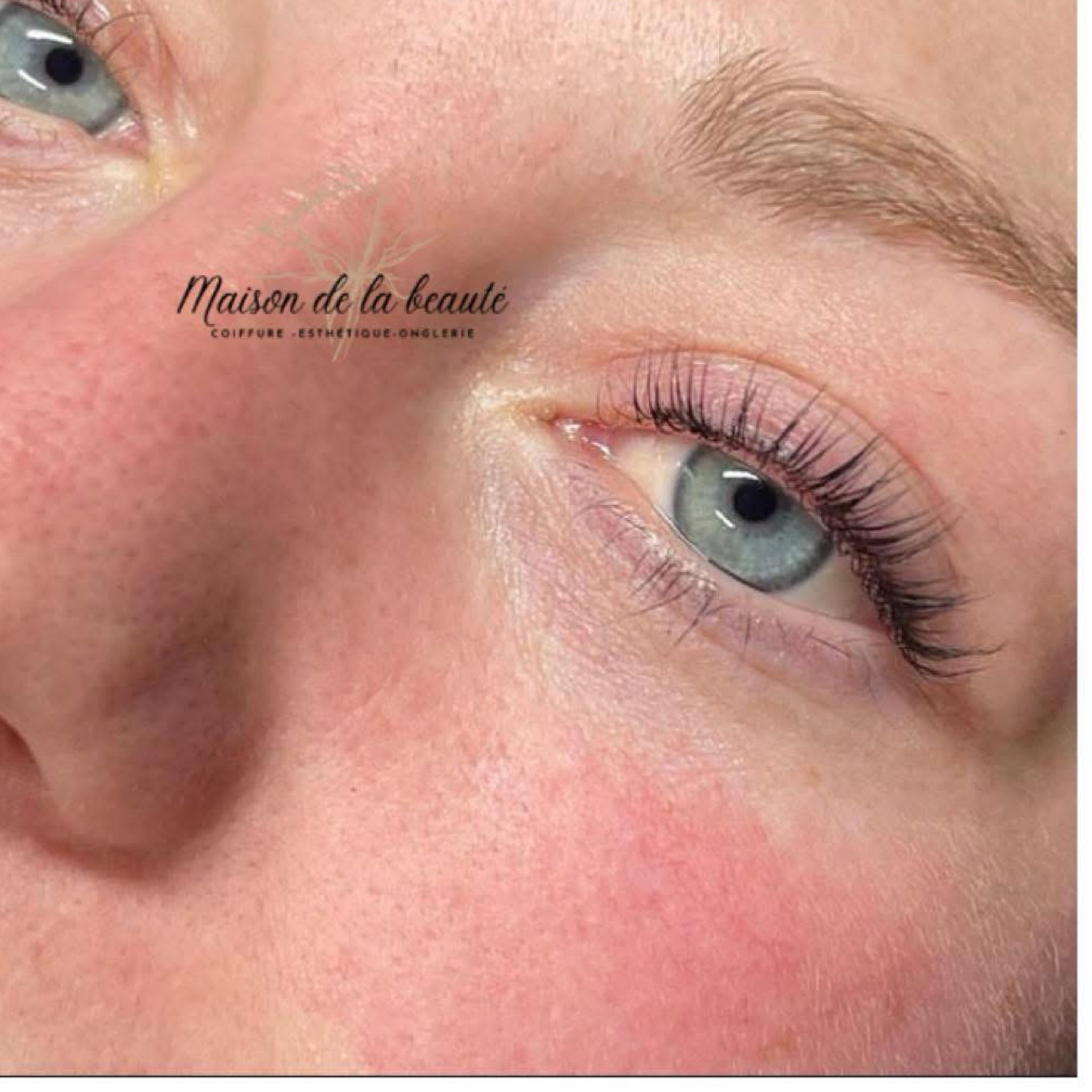 Rehaussement + teinture de cils