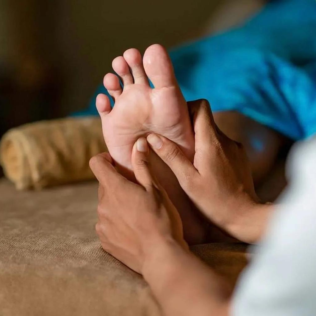 Bali masáž nohou a chodidel 60 minut