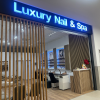 Luxury Nail Spa