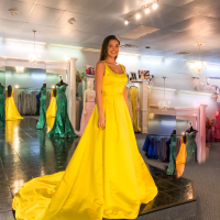Dazzles Pageant & Prom Apparel