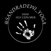 Sandradewi_yoga