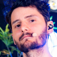 Ezechiel Din Cyr - Winged Lab.