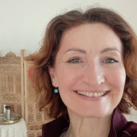 Andrea Ariella női életút kísérő - Életre Hívó