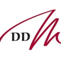 DD Models - svatební a plesové šaty