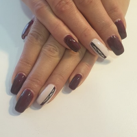 Aux mily & un ongles