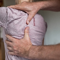 Osteopat Oleksandr Vradii