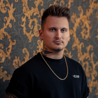 DOMINIK - Grand barber.