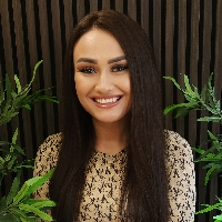 Aleksandra - negledesigner , språk-norsk, engelsk, polsk