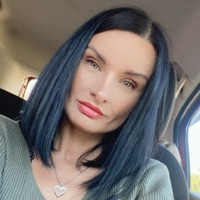 Anna Mikleová