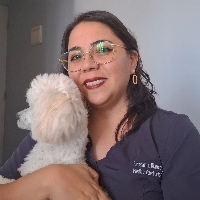 Dra. Estefania Blanco
